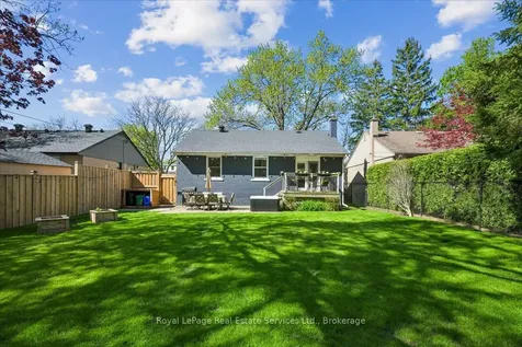 1463 Augustine Drive Burlington ON L7P 2N1