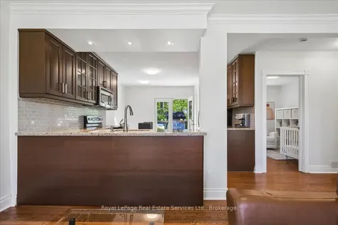 1463 Augustine Drive Burlington ON L7P 2N1