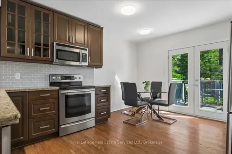 1463 Augustine Drive Burlington ON L7P 2N1