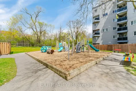 2001 Bonnymede Drive Mississauga ON L5J 4H8