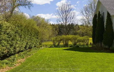 15589 Mclaughlin Road Caledon ON L7C 1M8