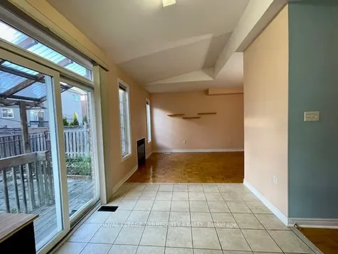 24 Pergola Way Brampton ON L6Y 5M6
