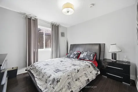 20 Summer Mist Court Brampton ON L6R 2Z1