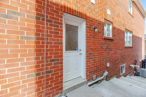 20 Summer Mist Court Brampton ON L6R 2Z1
