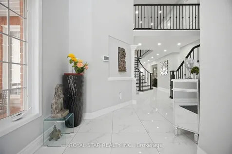 20 Summer Mist Court Brampton ON L6R 2Z1