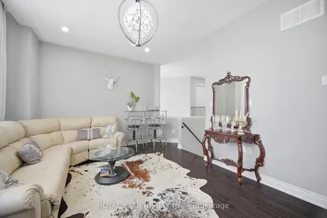 20 Summer Mist Court Brampton ON L6R 2Z1
