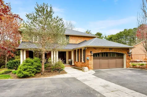 295 Shoreacres Road Burlington ON L7L 2H3