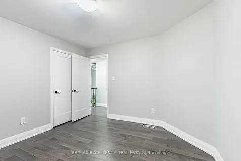37 Elk Street Brampton ON L6R 1R9