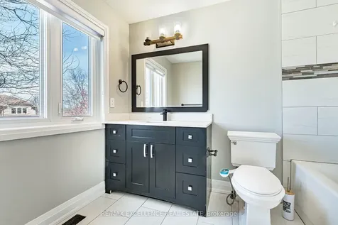 37 Elk Street Brampton ON L6R 1R9