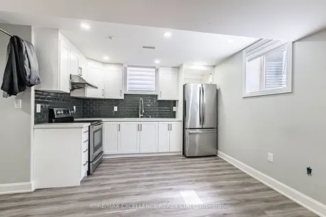 37 Elk Street Brampton ON L6R 1R9
