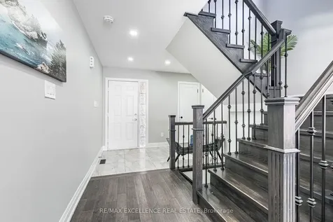 37 Elk Street Brampton ON L6R 1R9
