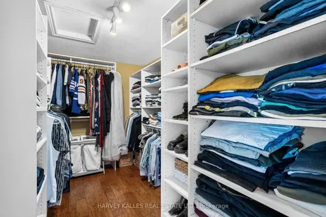 2134 Danube Court Mississauga ON L5K 2T1