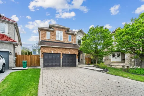 2134 Danube Court Mississauga ON L5K 2T1