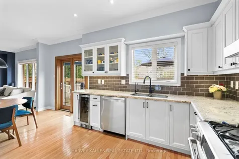 2134 Danube Court Mississauga ON L5K 2T1