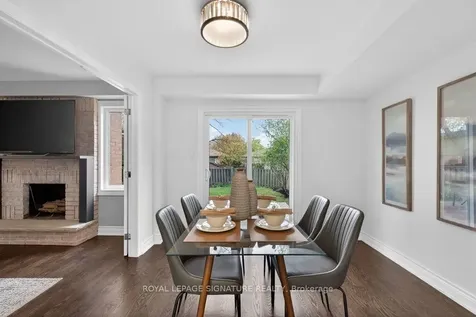 49 Rosebud Avenue Brampton ON L6X 2W4