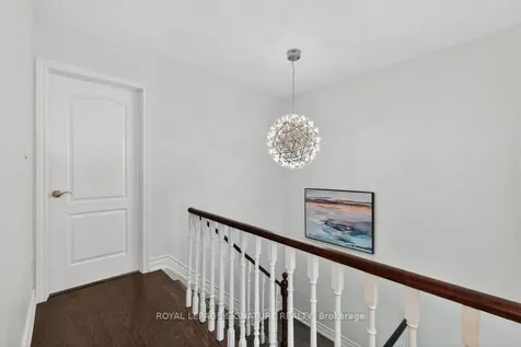 49 Rosebud Avenue Brampton ON L6X 2W4