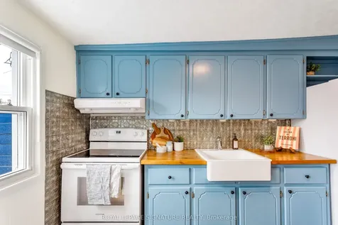 38 Wiltshire Avenue Toronto ON M6N 2V9