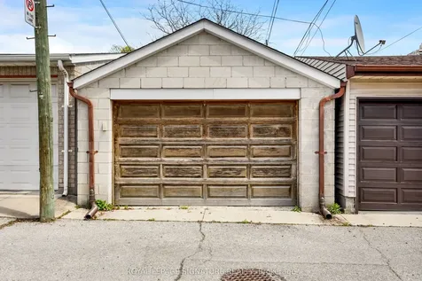 38 Wiltshire Avenue Toronto ON M6N 2V9