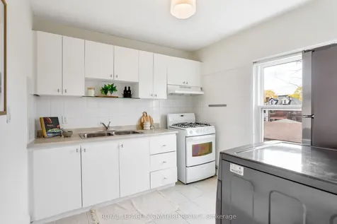 38 Wiltshire Avenue Toronto ON M6N 2V9