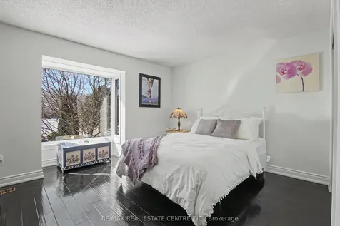 155 Crawford Crescent Milton ON L0P 1B0
