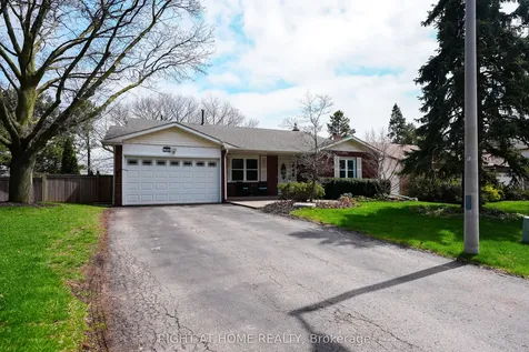 1266 Lakeview Drive Oakville ON L6H 2M8