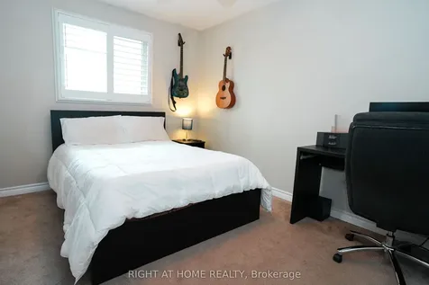 1266 Lakeview Drive Oakville ON L6H 2M8