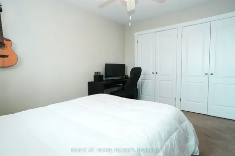 1266 Lakeview Drive Oakville ON L6H 2M8