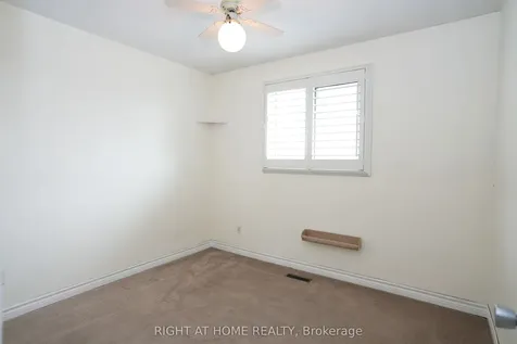 1266 Lakeview Drive Oakville ON L6H 2M8