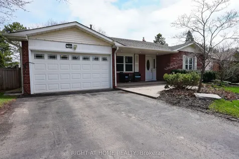 1266 Lakeview Drive Oakville ON L6H 2M8