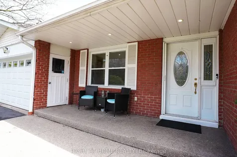 1266 Lakeview Drive Oakville ON L6H 2M8