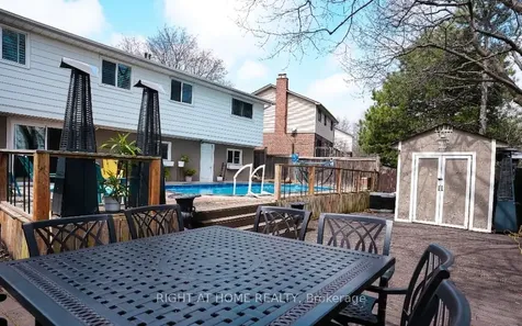 1266 Lakeview Drive Oakville ON L6H 2M8