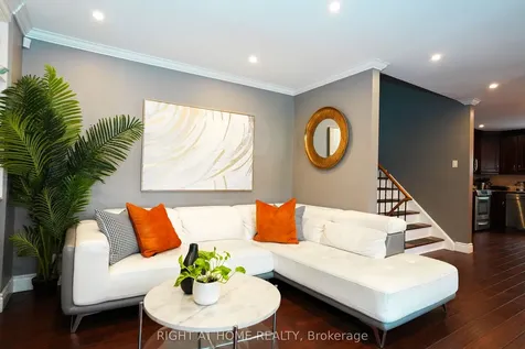 1266 Lakeview Drive Oakville ON L6H 2M8