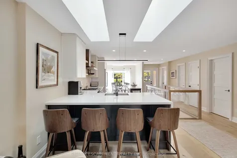 5255 Lakeshore Road Burlington ON L7L 5X9