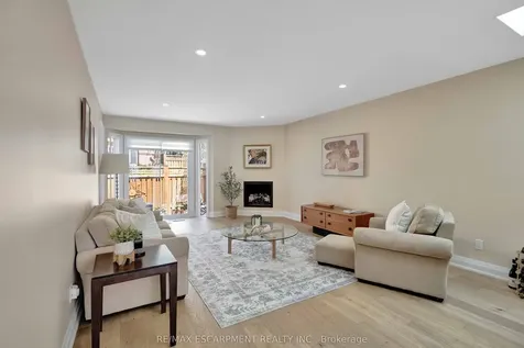 5255 Lakeshore Road Burlington ON L7L 5X9