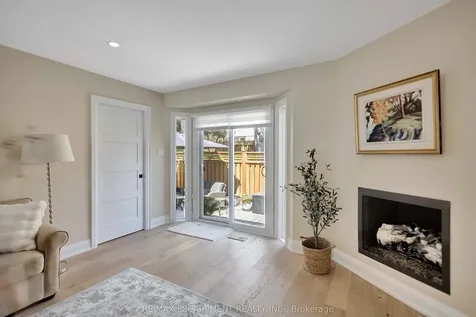 5255 Lakeshore Road Burlington ON L7L 5X9