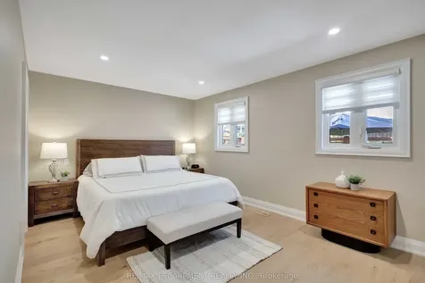 5255 Lakeshore Road Burlington ON L7L 5X9