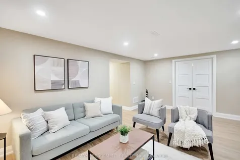 5255 Lakeshore Road Burlington ON L7L 5X9