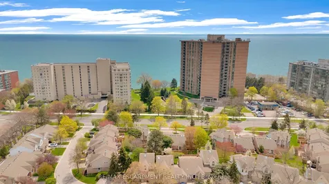 5255 Lakeshore Road Burlington ON L7L 5X9