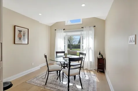 5255 Lakeshore Road Burlington ON L7L 5X9
