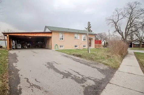 10 Coppermill Drive Toronto ON M9W 3Z3