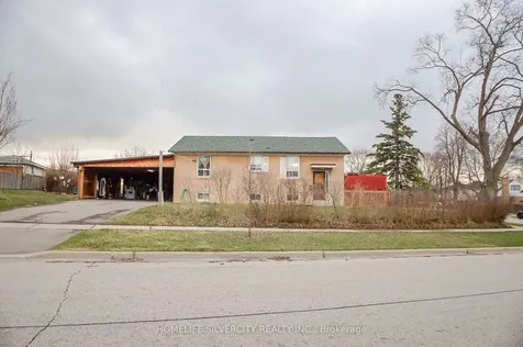 10 Coppermill Drive Toronto ON M9W 3Z3