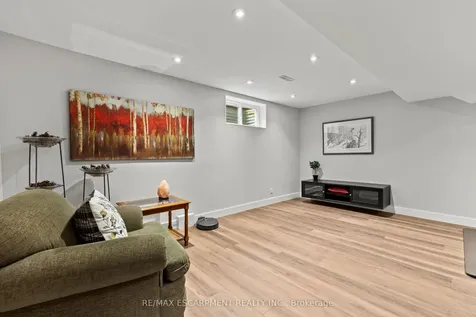 1189 Lambeth Road Oakville ON L6H 2C9