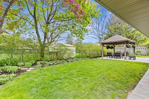 1189 Lambeth Road Oakville ON L6H 2C9