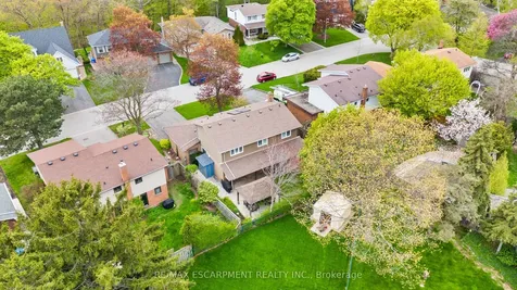 1189 Lambeth Road Oakville ON L6H 2C9