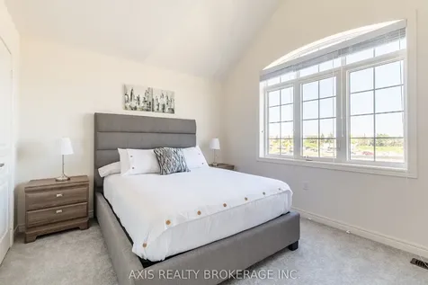 445 Silver Maple Road Oakville ON L6H 0S3
