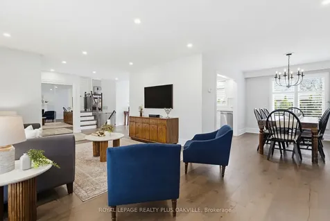 318 Mary Street Oakville ON L6K 3P6