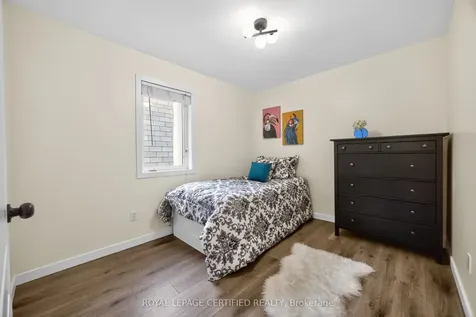 3594 Southwick Street Mississauga ON L5M 7N8