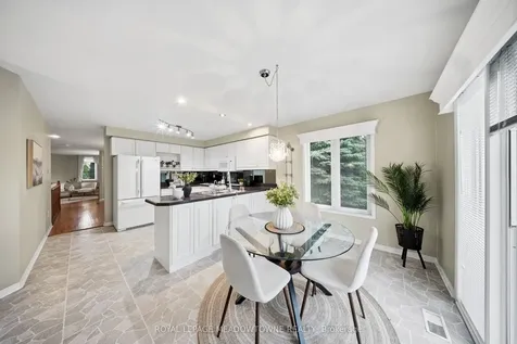 20 Huffmann Drive Halton Hills ON L7G 5W4
