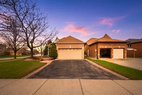 20 Huffmann Drive Halton Hills ON L7G 5W4