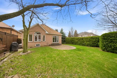 20 Huffmann Drive Halton Hills ON L7G 5W4